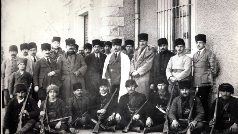 Kuva-yı Milli Günü Kutlama Programı. Balıkesir Valisi Hasan Şıldak Kuva-yı Milli Günü Kutlama Programı’nı yayınladı. Milli direnişin başlangıcı olan 16 Mayıs günü Balıkesir Halkı Kuva-yı Milliye'yi kutlayacak.