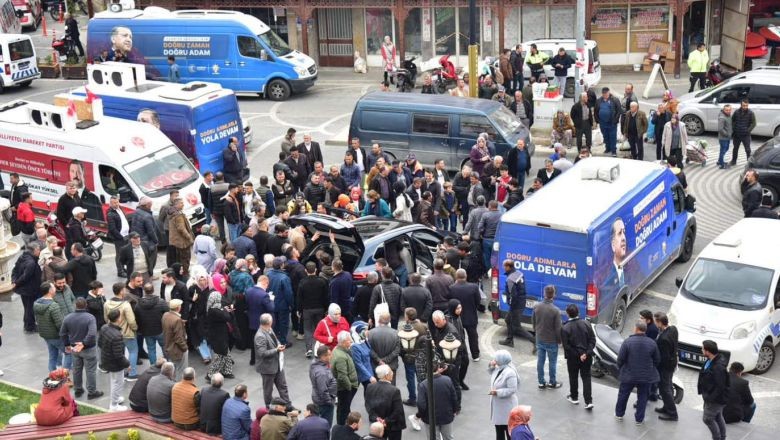 TOGG Balıkesir Havran' da. Türkiye’nin ilk yerli ve milli otomobili TOGG Havran’da vatandaşlarla buluştu.