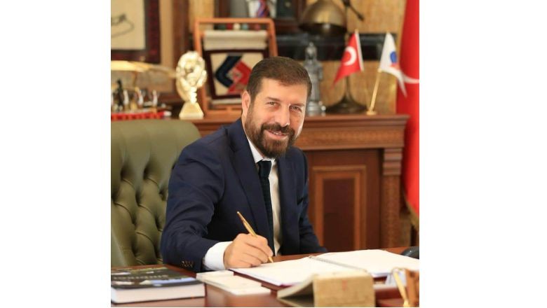 Ekrem Yavaş kimdir ? Ekrem Yavaş nereli ? Eğitim hayatı nedir ? Ekrem Yavaş'ın asıl mesleği ne? Hangi partiden ?