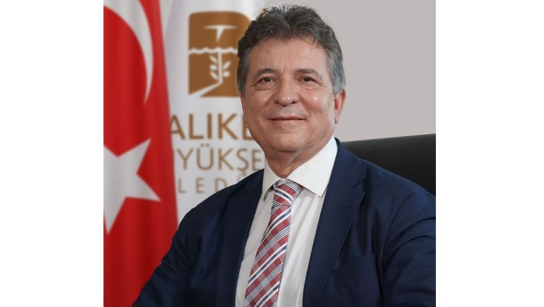 Selman Hasan Arslan Kimdir ? Selman Selman Hasan Arslan Nereli ? Arslan'ın eğitim hayatı nedir? Asıl Mesleği Ne? Arslan Hangi Partiden ?