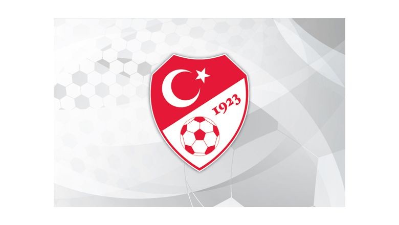 Süper Lig'de Lisans Alan Takımlar Açıklandı. Türkiye Futbol Federasyonu, Kulüp Lisans Kurulu, 2023-2024 sezonu için lisans alan takımları açıkladı.