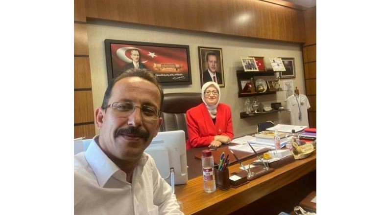 Belgin Uygur kimdir ? Belgin Uygur Nereli ? Eğitim hayatı nedir ? Belgin Uygur ‘un asıl mesleği ne? Hangi partiden ?