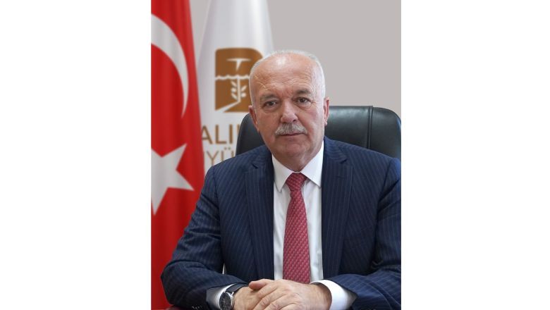 Ramazan Bahçavan Kimdir ? Ramazan Bahçavan nereli ? Bahçavan'ın eğitim hayatı nedir ? Asıl mesleği ne ? Hangi partiden ?