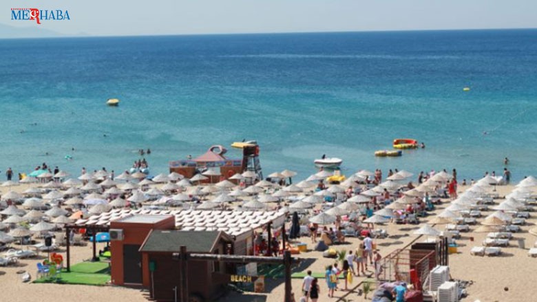 "Sarımsaklı Plajı Balıkesir'in Turistik Noktası