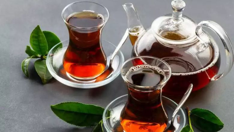 Çay ocağı fiyat listesi belli oldu. Türkiye Esnaf ve Sanatkarları Konfederasyonu yeni çay ocağı fiyat listesini açıkladı.