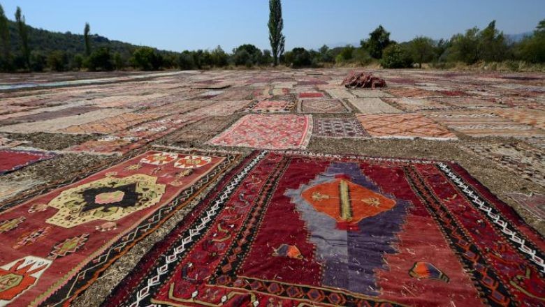 Antalya'nın Rengarenk Halı Tarlaları