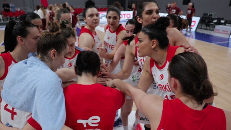 Basketbol Maçında Milliler Belçika'yı Mağlup Etti