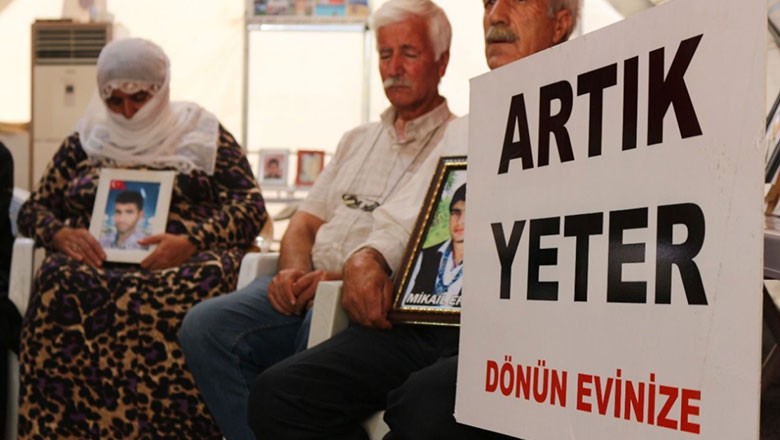 Bin 423 günlük Evlat Nöbeti