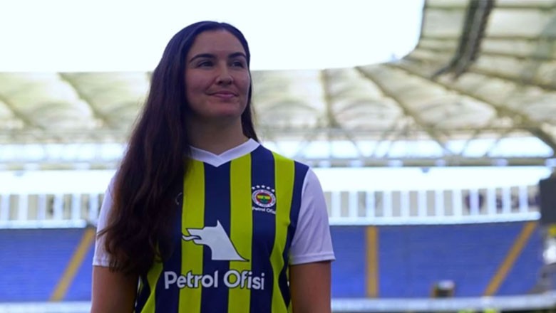 Fenerbahçe Kadın Futbol Takımının Yeni Kalecisi.