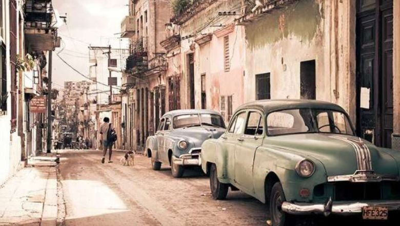 Geçmişe Yolculuk Esintisi: Nostalji