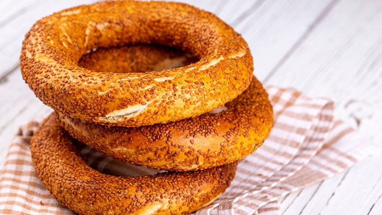 Balıkesir’de Simit Ve Açma Fiyatlarında Değişiklik Oldu. Simit ve açma fiyatları. Simit Kaç TL Oldu ?