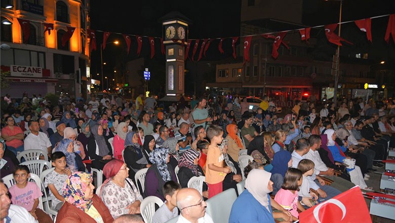 Sındırgı 15 Temmuz Kortejinde Buluştu