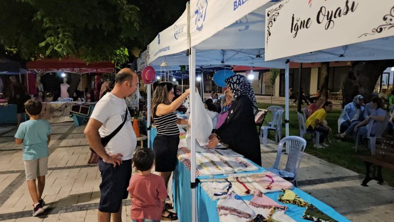 Sındırgı'nın Geceleri Sanatla Aydınlanıyor