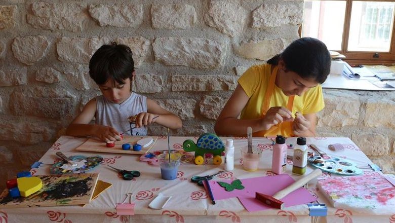 Yaz Atölyeleri İle Çocuklar Öğreniyor