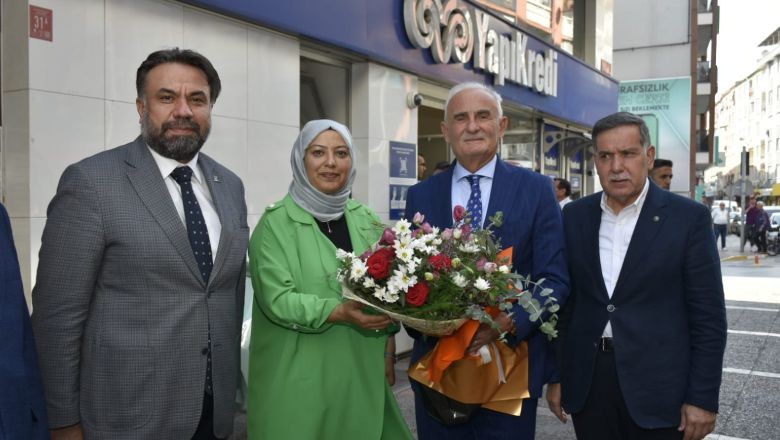 AK Parti Genel Başkan Yardımcısı Yusuf Ziya Yılmaz'dan Balıkesir'e Ziyaret. Balıkesir'e gelen AK Parti Genel Başkan Yardımcısı ve Yerel Yönetimler Başkanı Yusuf Ziya Yılmaz İl Başkanlığını ziyaret etti.