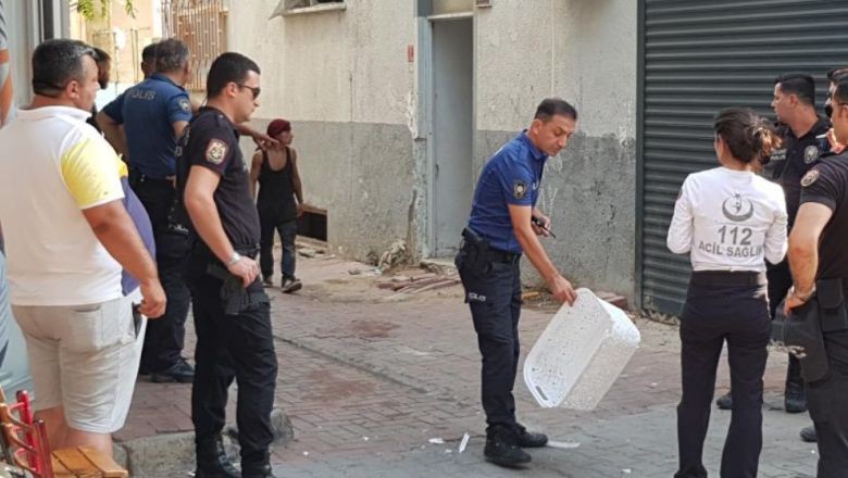 Balıkesir'de Büyük Kavga: Daireye Kurşun Yağdırdı