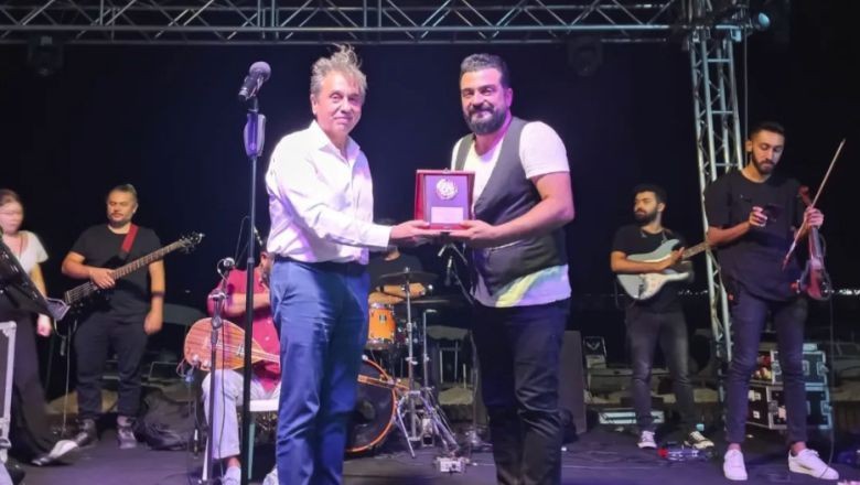 Balıkesir'de Festivalin Son Konuğu Cihan Yıldız Oldu