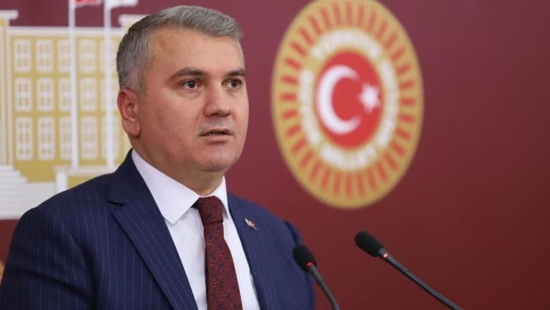 Mustafa Canbey'den Zafer Bayramı Mesajı