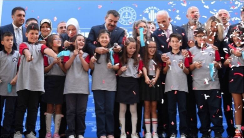 Bakan Tekin'den Belediyelere Destek Çağrısı