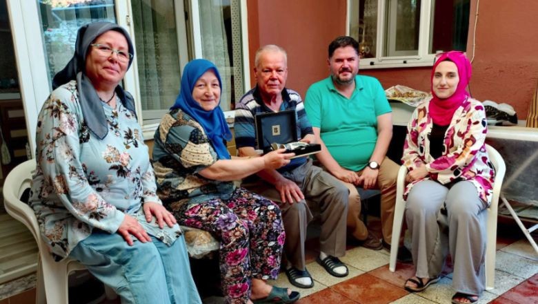 Balıkesir Kent Konseyinden Evlilik Kurumuna Vefa Hareketi