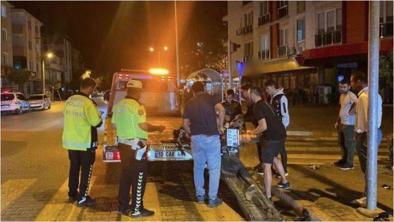 Balıkesir'de Kaza: Yaralı Var