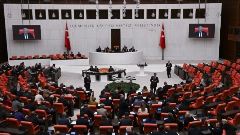 Bu Hafta Meclisin Gündemi Emekli Maaşı Olacak