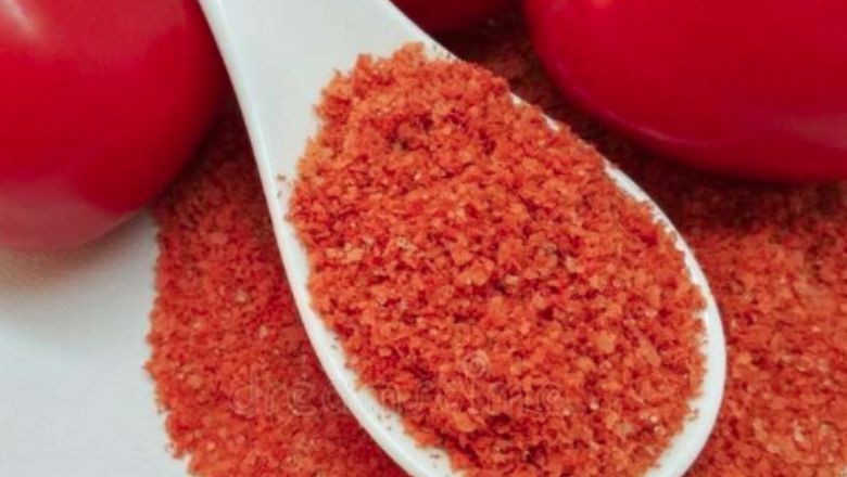 Domates Kabuklarından Baharat Yapın !