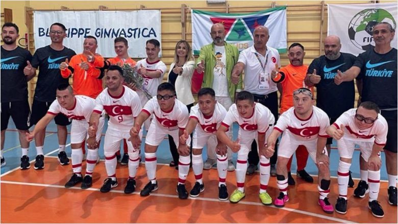 Down Sendromlu Futsal Milli Takımı İrlanda'yı Yendi