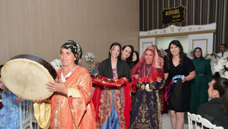 Geçmişten Günümüze Balıkesir'de Kına Geceleri