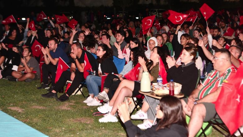 Kuvay-i Milliye Şehri, Milli Takım için Kenetlendi