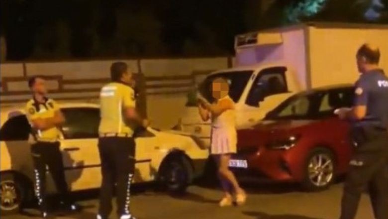 Trafik Kazasına Karışan Kadından Polise Akıl Almaz Tehdit. Trafik kazasına karışan bir kadın, alkolmetre cihazını üflemeyi reddetti. İşlem yapmaya çalışan polise tehditler savurdu. 