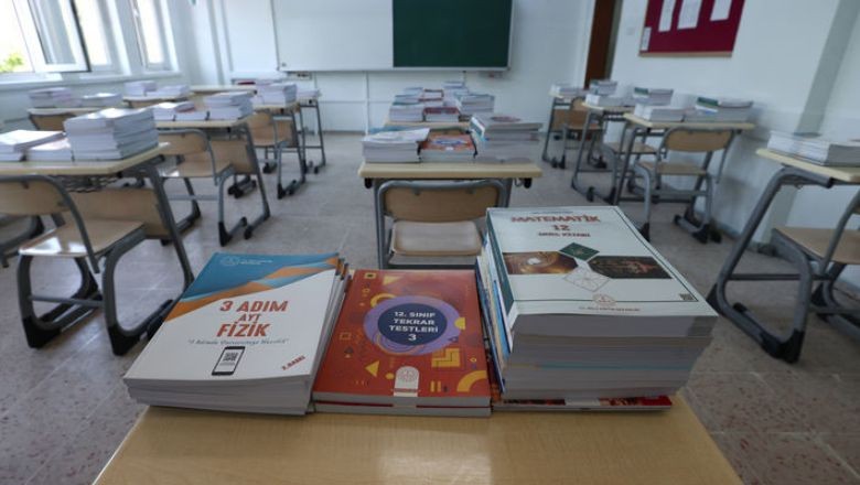 Ücretsiz Ders Kitapları Sıralarda Yerini Aldı
