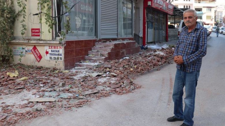 Aracını 5 Dakikalığına Park Etti Döndüğünde Şoka Uğradı