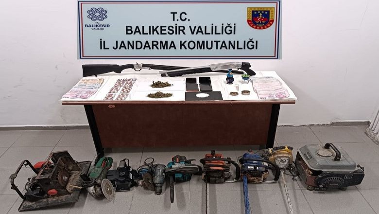 Balıkesir'de 39 Bin 400 TL Ele Geçirildi!