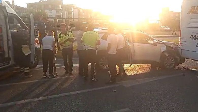 Kırmızı Işıkta Otobüse Çarptı! 1 Yaralı