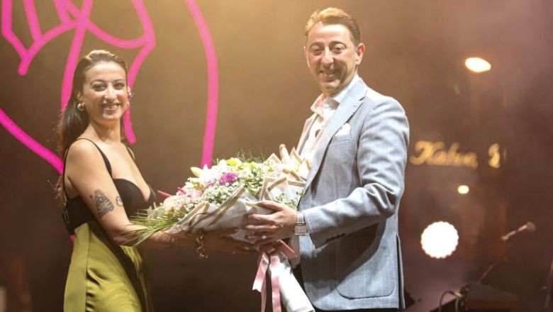 Bandırma'da Melike Şahin Rüzgarı