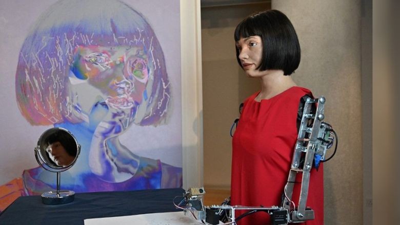 Robot Ressamlar Sergiye Hazırlanıyor