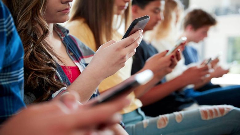  Üniversitelilere Vergisiz Telefon Satışı Başlıyor!