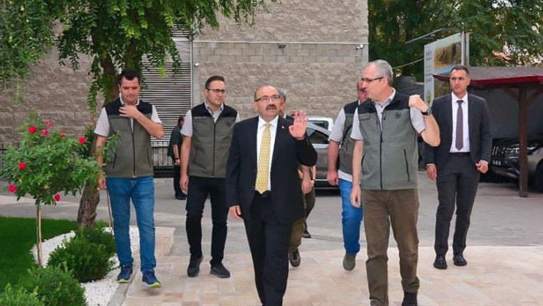 Vali Ustaoğlu Orman Bölge Müdürlüğünde