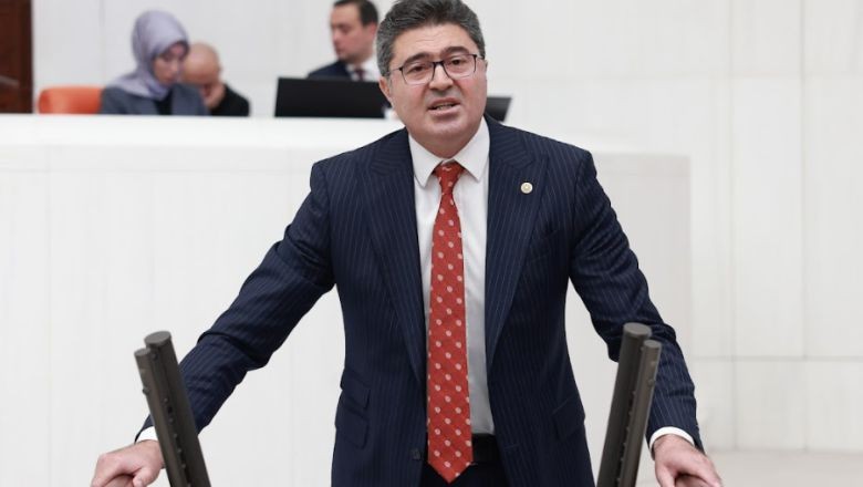 Vekil Aytekin'den Kutlama