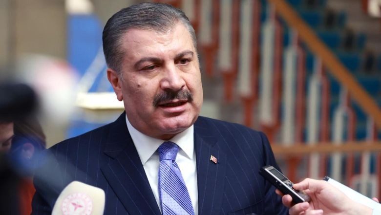 Bakan Koca'dan 'Fermuar' Paylaşımı