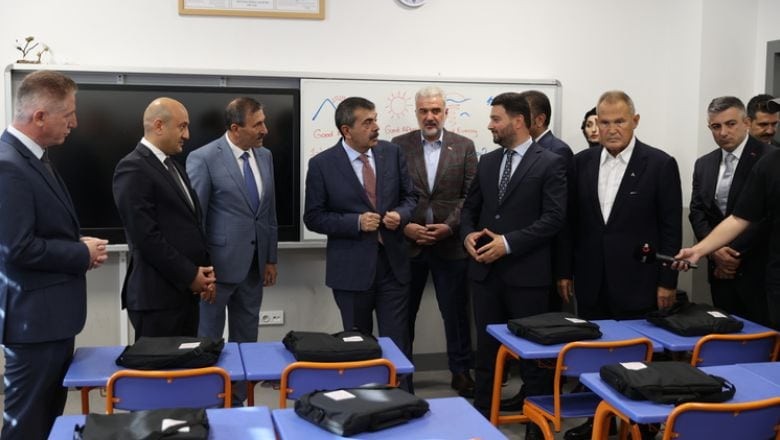 Bakanı Tekin:’ Türkiye özel eğitimde dünyaya ışık tutuyor’