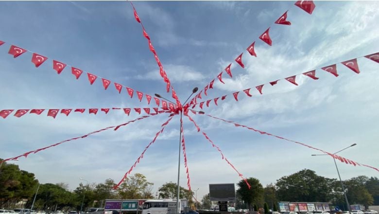 Balıkesir Sokakları 100. Yıla Hazır