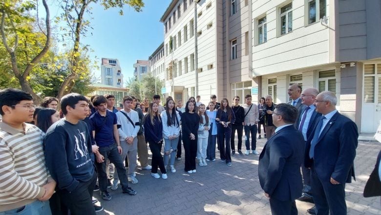 Balıkesir Üniversitesi Türkçe Dilini Yurtdışına Taşıyor