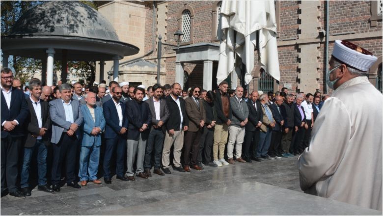 Balıkesir’de Hayatını Kaybeden Filistinliler İçin Cenaze Namazı Kılındı