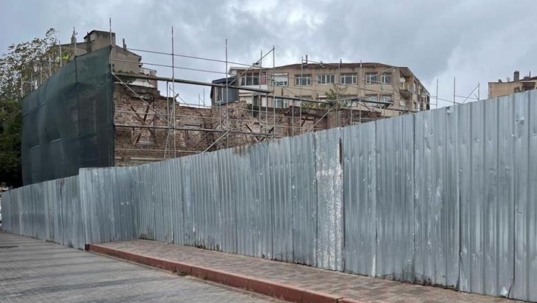 Balıkesir'in Tarihi Hastanesi Ayakta Kalma Mücadelesi Veriyor