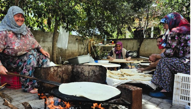 Balıkesirli Kadınlar Soğuk Kışa mı Hazırlık Yapıyor ?