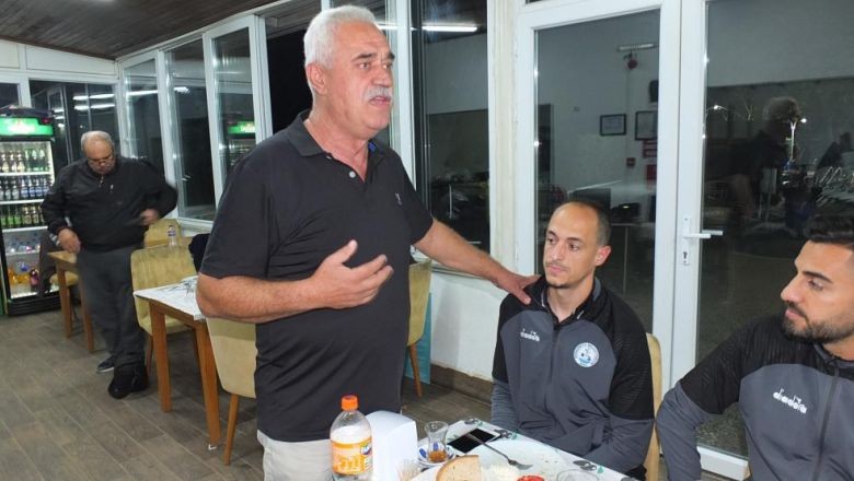 Burhaniye Belediyespor Oyuncularına Moral Yemeği