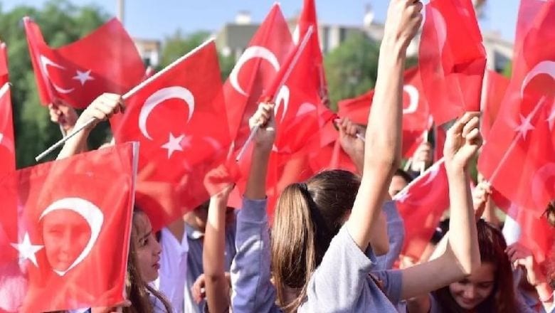 CHP'den 100.yıl Gösterimi Bu Akşam