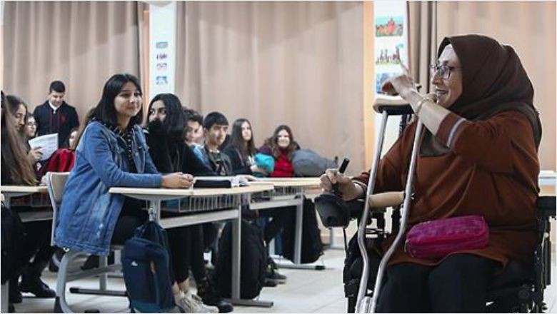 MEB’den Yeni Düzenleme: Teneffüs Süreleri Ve Geçme Notları Değişti!
